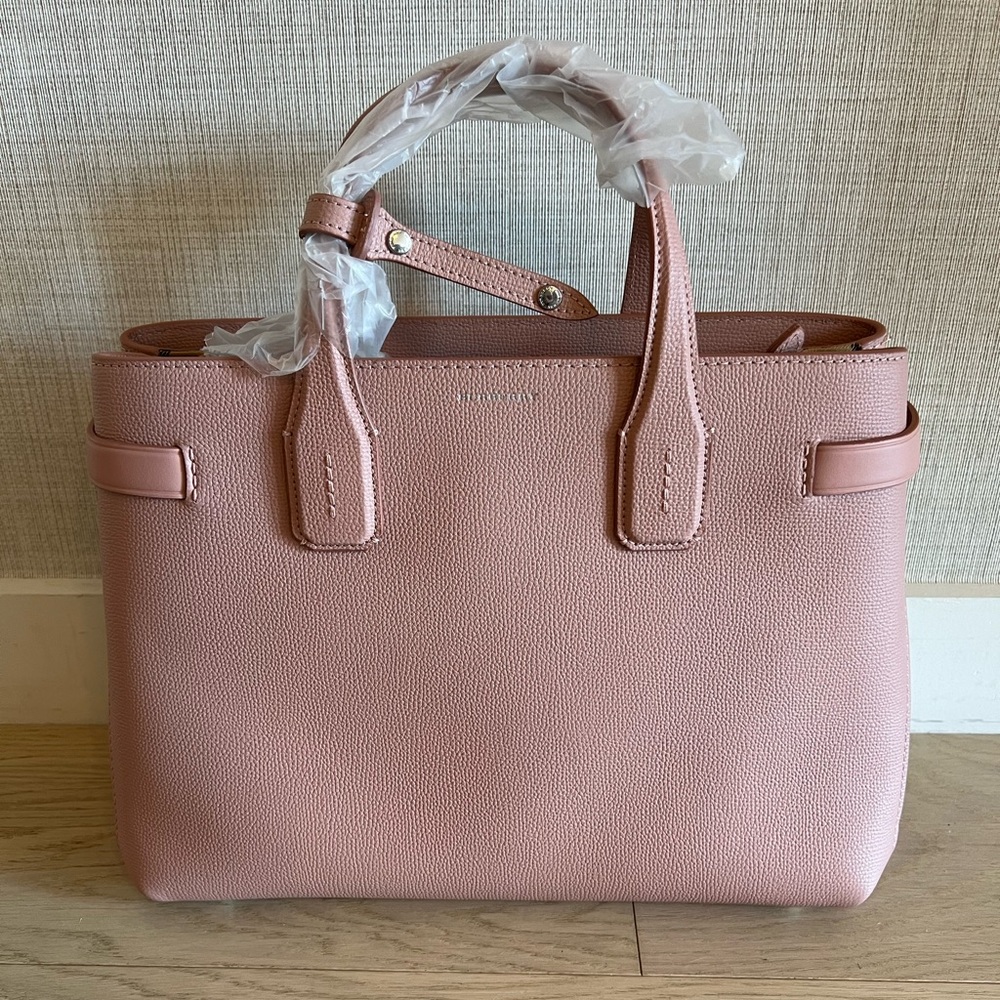 Burberry Medium Banner Bag in Ash Rose NWT